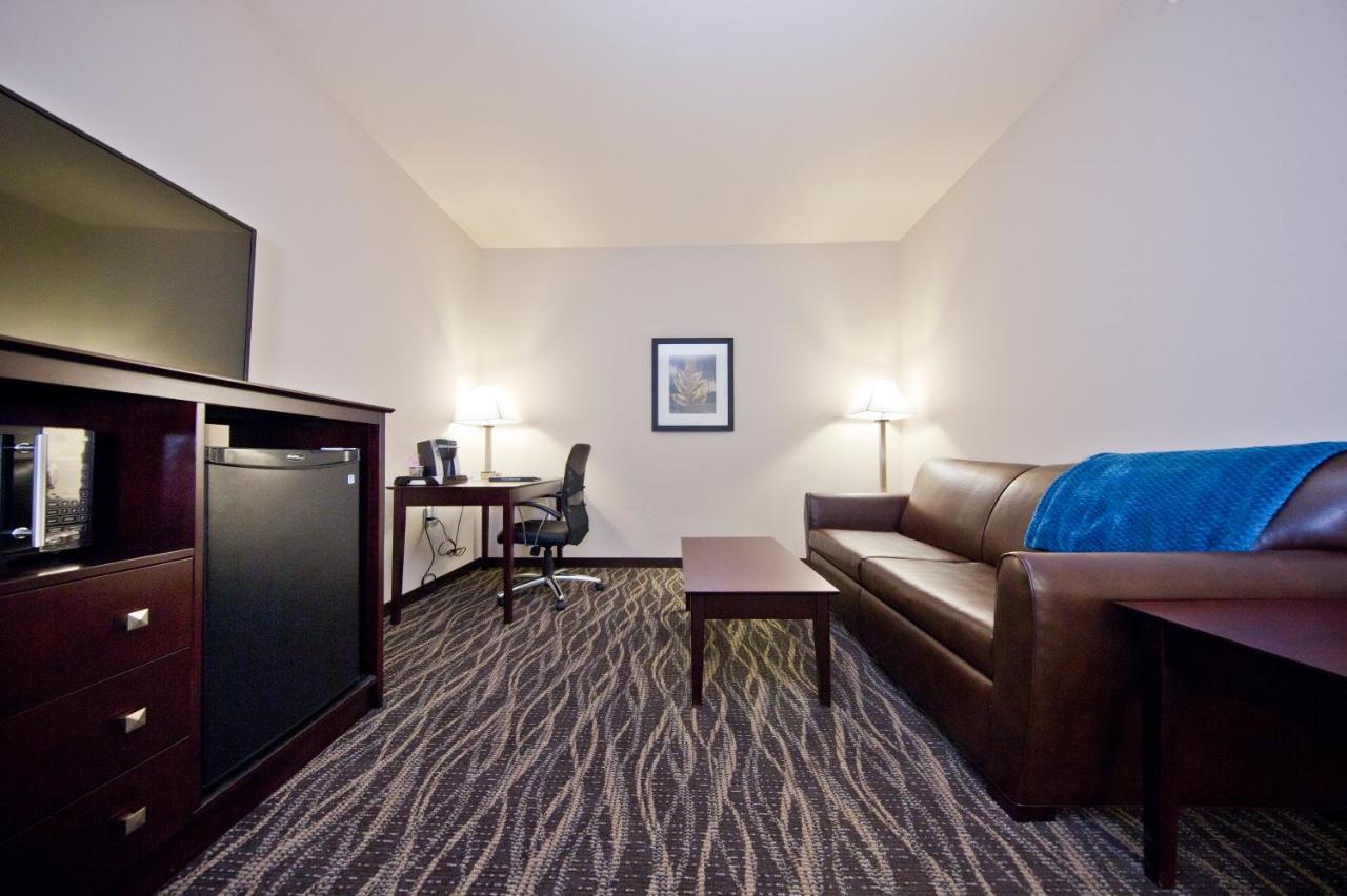 Cobblestone Inn & Suites - Boone Bagian luar foto